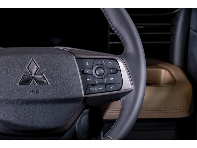 デリカミニ T プレミアム デリマルパッケージ WANGAN357リフトアップキット ラテラルロッド 新品装着 純正12.3インチナビゲーション 純正色ホワイトパール ブラックマイカ ツートーン 15インチタイヤホイール(68枚目)