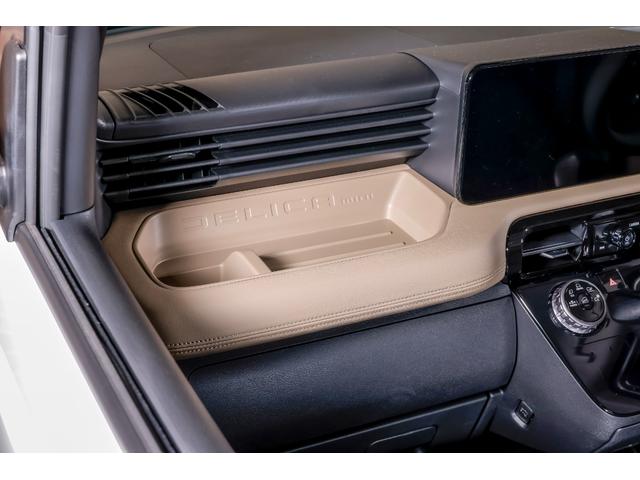 デリカミニ T プレミアム デリマルパッケージ WANGAN357リフトアップキット ラテラルロッド 新品装着 純正12.3インチナビゲーション 純正色ホワイトパール ブラックマイカ ツートーン 15インチタイヤホイール(71枚目)