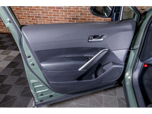 カローラクロス ハイブリッド Z PCS LDA bluetooth フロントカメラ ETC2.0 USB LEDヘッドライト Bカメラ インテリジェントキー パワーシート シートヒーター オートライト アイドルストップ キーフリー(26枚目)