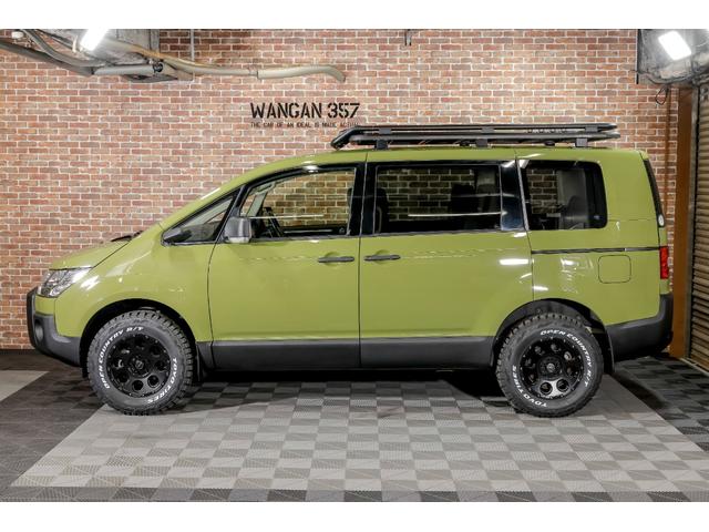 デリカＤ：５ Ｇ　リミテッドパッケージ　オートクルーズコントロール　リアクーラー　横滑り防止　ＥＴＣ　スマートキー　オートライト　パワーステアリング　フルフラット　リフトアップ　盗難防止システム　衝突安全ボディ　３列シート　ＡＢＳ（11枚目）