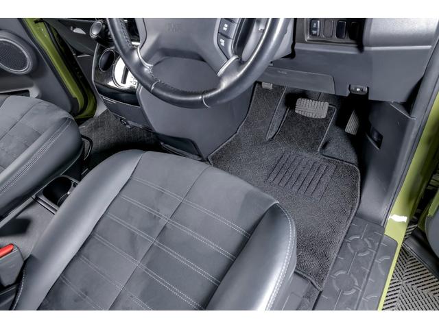 デリカＤ：５ Ｇ　リミテッドパッケージ　オートクルーズコントロール　リアクーラー　横滑り防止　ＥＴＣ　スマートキー　オートライト　パワーステアリング　フルフラット　リフトアップ　盗難防止システム　衝突安全ボディ　３列シート　ＡＢＳ（65枚目）