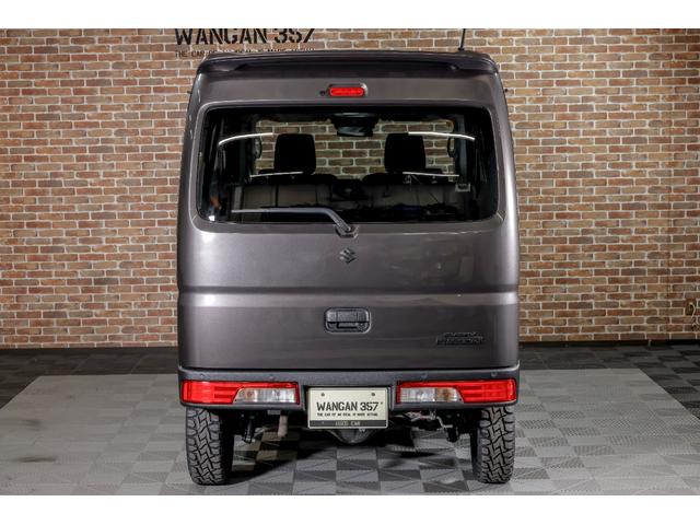 エブリイワゴン ＰＺターボスペシャル　オートマチックハイビーム　キーレススタートシステム　Ｂソナー　運転席シートヒーター　フルフラット　ＥＳＣ　パートタイム４ＷＤ　フルオートエアコン　ベンチシート　盗難防止システム　オートライト　ＡＢＳ（9枚目）