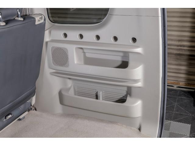 エブリイワゴン ＰＺターボスペシャル　オートマチックハイビーム　キーレススタートシステム　Ｂソナー　運転席シートヒーター　フルフラット　ＥＳＣ　パートタイム４ＷＤ　フルオートエアコン　ベンチシート　盗難防止システム　オートライト　ＡＢＳ（27枚目）