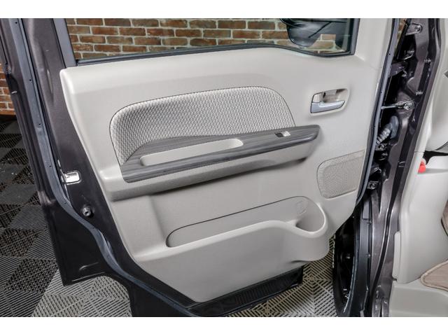 エブリイワゴン ＰＺターボスペシャル　オートマチックハイビーム　キーレススタートシステム　Ｂソナー　運転席シートヒーター　フルフラット　ＥＳＣ　パートタイム４ＷＤ　フルオートエアコン　ベンチシート　盗難防止システム　オートライト　ＡＢＳ（30枚目）