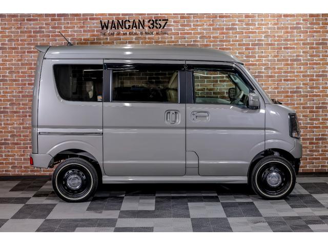 エブリイワゴン ＰＺターボスペシャル　ｉ－ｓｔｏｐ　ＬＥＤヘットライト　フルタイム４ＷＤ　キーレス　シ－トヒ－タ－　パワーステアリング　ＡＡＣ　盗難警報装置　オートマチックハイビーム　フルフラット　ベンチシート　ＥＳＰ　ＡＢＳ（7枚目）