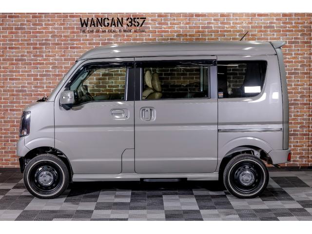 エブリイワゴン ＰＺターボスペシャル　ｉ－ｓｔｏｐ　ＬＥＤヘットライト　フルタイム４ＷＤ　キーレス　シ－トヒ－タ－　パワーステアリング　ＡＡＣ　盗難警報装置　オートマチックハイビーム　フルフラット　ベンチシート　ＥＳＰ　ＡＢＳ（11枚目）