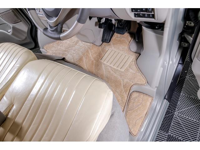 エブリイワゴン ＰＺターボスペシャル　ｉ－ｓｔｏｐ　ＬＥＤヘットライト　フルタイム４ＷＤ　キーレス　シ－トヒ－タ－　パワーステアリング　ＡＡＣ　盗難警報装置　オートマチックハイビーム　フルフラット　ベンチシート　ＥＳＰ　ＡＢＳ（65枚目）