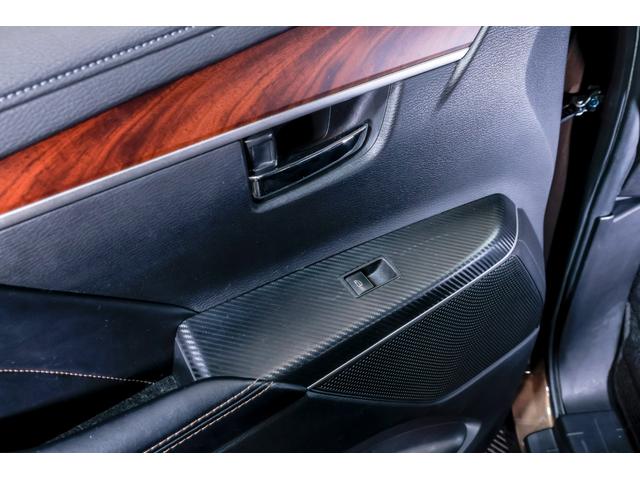 デリカＤ：５ ジャスパー　記録簿　ＬＥＤランプ　ダブルエアコン　Ａライト　アイドリングストップ　スマートキー＆プッシュスタート　パートタイム４ＷＤ　３列　オートマチックハイビーム　ＡＢＳ　キーレス　イモビライザー　クルーズＣ（30枚目）