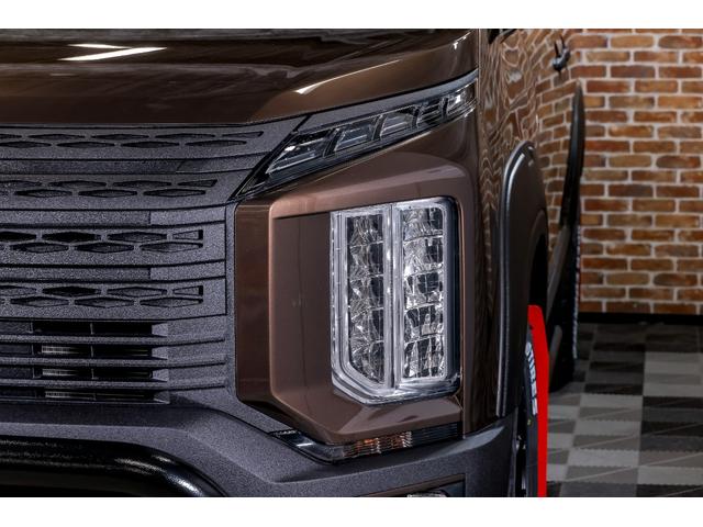 デリカＤ：５ ジャスパー　記録簿　ＬＥＤランプ　ダブルエアコン　Ａライト　アイドリングストップ　スマートキー＆プッシュスタート　パートタイム４ＷＤ　３列　オートマチックハイビーム　ＡＢＳ　キーレス　イモビライザー　クルーズＣ（48枚目）