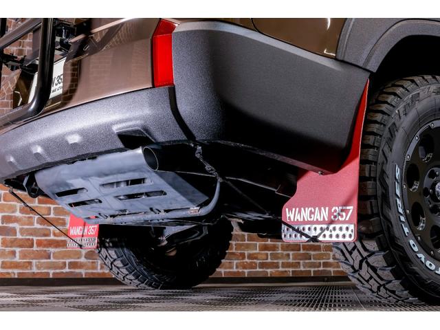 デリカＤ：５ ジャスパー　記録簿　ＬＥＤランプ　ダブルエアコン　Ａライト　アイドリングストップ　スマートキー＆プッシュスタート　パートタイム４ＷＤ　３列　オートマチックハイビーム　ＡＢＳ　キーレス　イモビライザー　クルーズＣ（75枚目）