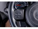 ステアリングリモコン付きです。各スイッチ動作確認済みです。