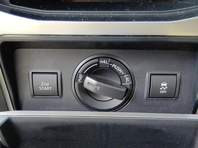 ランドクルーザープラド ＴＸ　Ｌパッケージ　マットブラックエディション　サンルーフ　ルーフレール　ドライブレコーダー　全周囲カメラ　クリアランスソナー　オートクルーズコントロール　レーンアシスト　衝突被害軽減システム　　ナビ　オートマチックハイビーム　ＬＥＤヘッドランプ（20枚目）