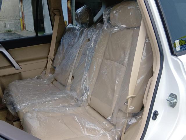 ランドクルーザープラド ＴＸ　Ｌパッケージ　マットブラックエディション　サンルーフ　ルーフレール　ドライブレコーダー　全周囲カメラ　クリアランスソナー　オートクルーズコントロール　レーンアシスト　衝突被害軽減システム　　ナビ　オートマチックハイビーム　ＬＥＤヘッドランプ（48枚目）