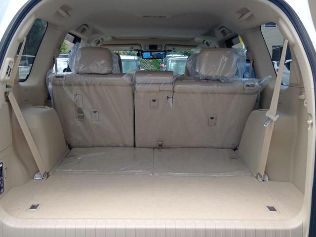 ランドクルーザープラド ＴＸ　Ｌパッケージ　マットブラックエディション　サンルーフ　ルーフレール　ドライブレコーダー　全周囲カメラ　クリアランスソナー　オートクルーズコントロール　レーンアシスト　衝突被害軽減システム　　ナビ　オートマチックハイビーム　ＬＥＤヘッドランプ（55枚目）