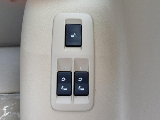 ランドクルーザープラド ＴＸ　Ｌパッケージ　マットブラックエディション　サンルーフ　ルーフレール　ドライブレコーダー　全周囲カメラ　クリアランスソナー　オートクルーズコントロール　レーンアシスト　衝突被害軽減システム　　ナビ　オートマチックハイビーム　ＬＥＤヘッドランプ（58枚目）