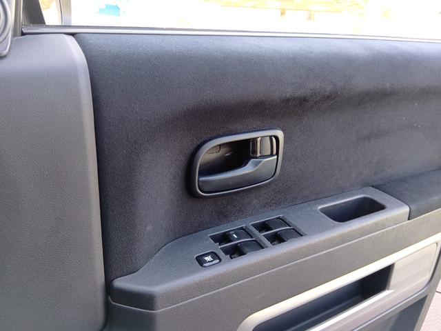 デリカD:5 M 4WD ドライブレコーダー ETC バックカメラ ナビ 両側スライド・片側電動 オートライト HID スマートキー 電動格納ミラー 3列シート フルフラット CVT 盗難防止システム 衝突安全ボディ(33枚目)