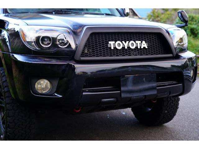 ハイラックスサーフ SSR-Xリミテッド 新品ブラックアウトヘッドライト 新品TOYOTAグリル 2インチリフトアップ 左右2本出しマフラー テールガード 17インチAW BFGoodrich 新品ハンドル(コンビ)(12枚目)