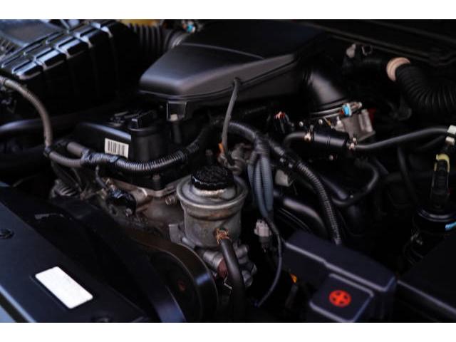 ハイラックスサーフ SSR-Xリミテッド 新品ブラックアウトヘッドライト 新品TOYOTAグリル 2インチリフトアップ 左右2本出しマフラー テールガード 17インチAW BFGoodrich 新品ハンドル(コンビ)(16枚目)