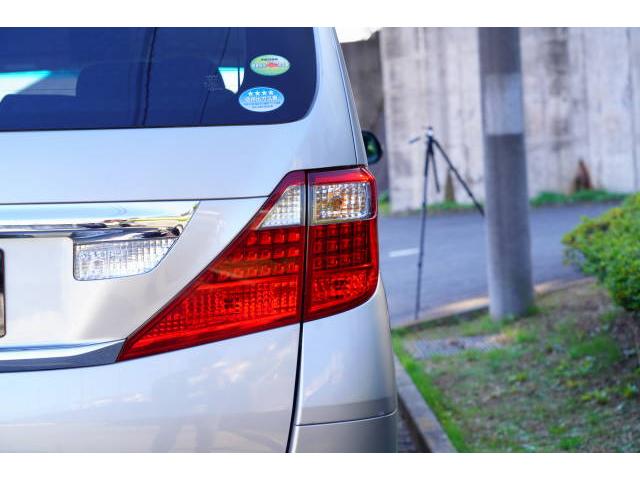 アルファード ２４０Ｓ　ＴＶ　ＥＴＣ　両側電動スライド　バックカメラ　フリップダウンモニター　ＨＩＤ　Ｂｌｕｅｔｏｏｔｈ接続（27枚目）