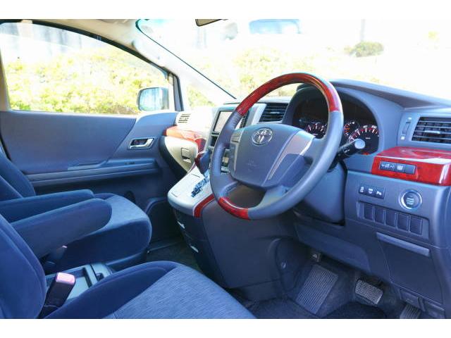 アルファード ２４０Ｓ　ＴＶ　ＥＴＣ　両側電動スライド　バックカメラ　フリップダウンモニター　ＨＩＤ　Ｂｌｕｅｔｏｏｔｈ接続（59枚目）