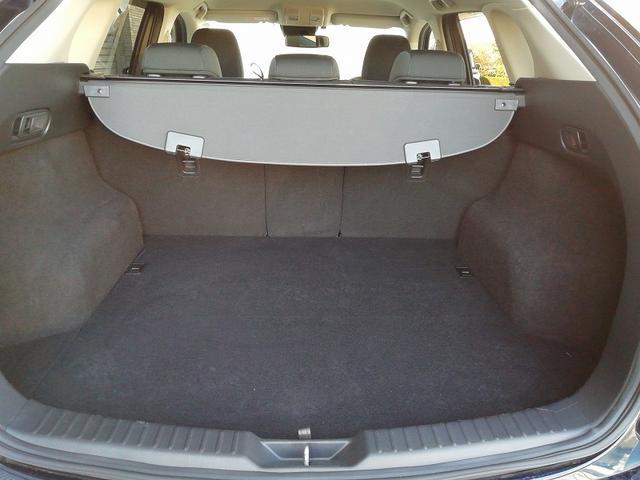 ＣＸ－５ ＸＤ　スマートエディション　禁煙車！！４ＷＤ！！純正ナビ！！ＤＶＤ再生！！フルセグＴＶ！！全方位周囲カメラ！！ＥＴＣ！！運転席＆助手席シートヒーター！！ＬＥＤヘッドライト！！スペアキー！！（6枚目）