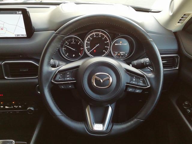ＣＸ－５ ＸＤ　スマートエディション　禁煙車！！４ＷＤ！！純正ナビ！！ＤＶＤ再生！！フルセグＴＶ！！全方位周囲カメラ！！ＥＴＣ！！運転席＆助手席シートヒーター！！ＬＥＤヘッドライト！！スペアキー！！（14枚目）