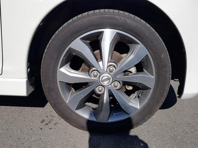 デイズ ハイウェイスター　Ｇターボ　ＢＴ接続　電動格納式ドアミラー　ＤＶＤ再生可　地デジ　イモビライザー　ナビＴＶ　スマートキー　ターボエンジン　１オーナー　ＥＴＣ　ベンチシート　バックカメラ　ＡＢＳ　メモリーナビ　アラウンドビュ－Ｍ（28枚目）