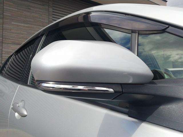 プリウス A 衝突回避システム 車線逸脱防止 BT接続 Iストップ バックカメラ付 衝突安全ボディ スマキー 電動格納ミラー イモビライザー LEDヘッドライト サイドエアバッグ オートライ クルーズコントロール(28枚目)