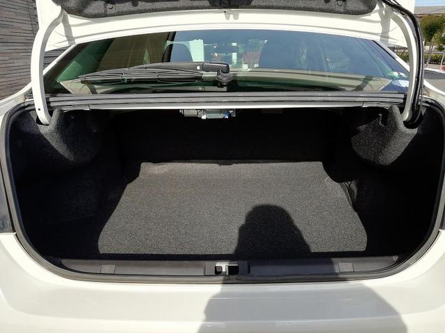 インプレッサＧ４ ２．０ｉ－Ｌ　アイサイト　後カメラ　オートエアコン　メモリーナビ　禁煙　車線逸脱　ブルートゥース　クルコン　衝突軽減ブレーキ　ＤＶＤ再生　ドラレコ　フルセグＴＶ　オートライト　ＡＢＳ　サイドエアバッグ　ＥＴＣ　ワンオーナー（5枚目）