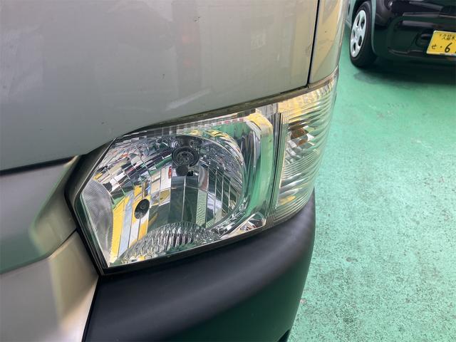 ハイエースコミューター スーパーロングＧＬターボ　１４人乗り　ナビＴＶ　Ｂモニター　ＥＴＣ　片側パワースライドドア　ディーゼル車　エアコン　パワステ　パワーウィンドウ　ＡＢＳ　Ｗエアバック（4枚目）