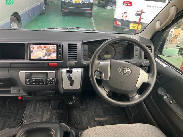 ハイエースコミューター スーパーロングＧＬターボ　１４人乗り　ナビＴＶ　Ｂモニター　ＥＴＣ　片側パワースライドドア　ディーゼル車　エアコン　パワステ　パワーウィンドウ　ＡＢＳ　Ｗエアバック（14枚目）