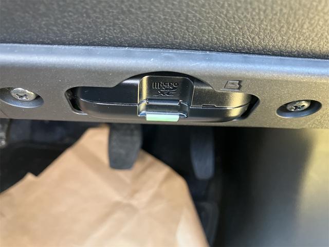 アトレー 　ナビＴＶ　Ｂモニター　両側パワースライドドア　スマートキー　プッシュスタートボタン　エアコン　パワステ　パワーウィンドウ（15枚目）