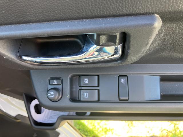 アトレー 　ナビＴＶ　Ｂモニター　両側パワースライドドア　スマートキー　プッシュスタートボタン　エアコン　パワステ　パワーウィンドウ（18枚目）