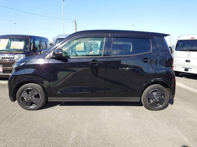 サクラ Ｇ　ナビ　ＴＶ　アラウンドビューモニター　ＬＥＤヘッドライト　ワンオーナー　オートライト　ｅペダル　ＥＴＣ２．０　前後ドライブレコーダー　レーンアシスト　エマブレ　電動パーキング　クルコン　シートヒーター（6枚目）