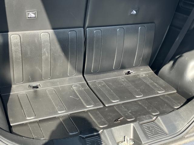 スペーシアギア ハイブリッドＸＺ　ターボ　４ＷＤ　全方位モニター　スズキセーフティサポート　両側パワースライドドア　シートヒーター　ナビ　ＴＶ　ＬＥＤヘッドライト　Ｂｌｕｅｔｏｏｔｈ　ルーフレール　ＥＴＣ　パドルシフト　プッシュスタート（30枚目）