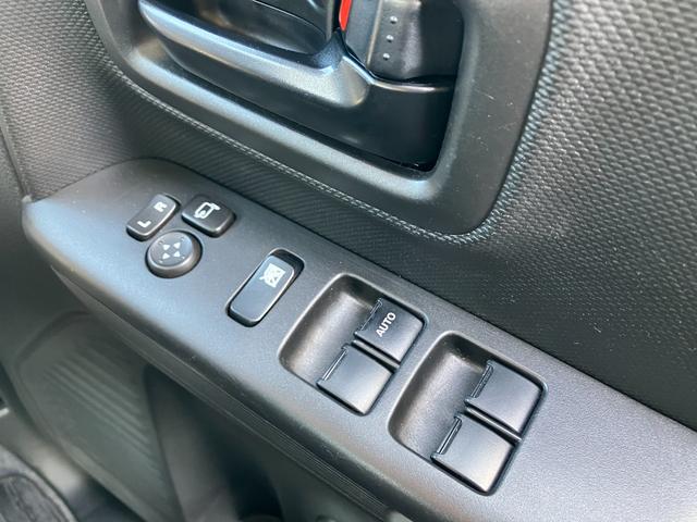 スペーシアギア ハイブリッドＸＺ　ターボ　４ＷＤ　全方位モニター　スズキセーフティサポート　両側パワースライドドア　シートヒーター　ナビ　ＴＶ　ＬＥＤヘッドライト　Ｂｌｕｅｔｏｏｔｈ　ルーフレール　ＥＴＣ　パドルシフト　プッシュスタート（43枚目）