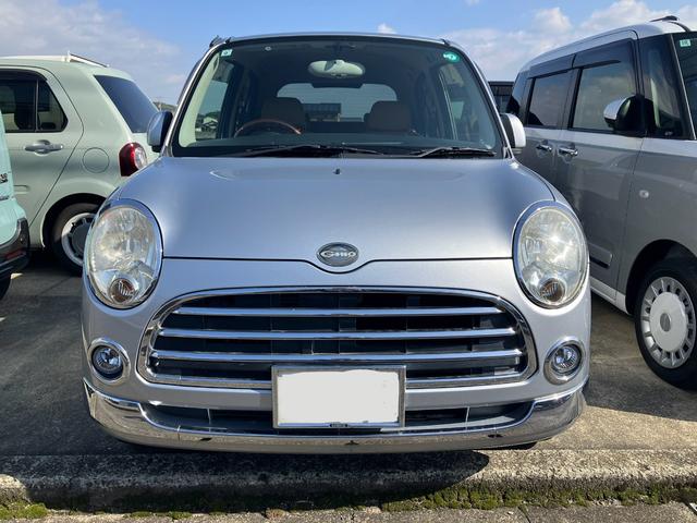 ミラジーノ プレミアムＸ　ＭＯＭＯコンビハンドル　１４インチアルミホイール　フォグランプ　ウッド調パネル＆シフトノブ　ハーフレザー　ＥＴＣ　オートエアコン　ＣＤ（3枚目）