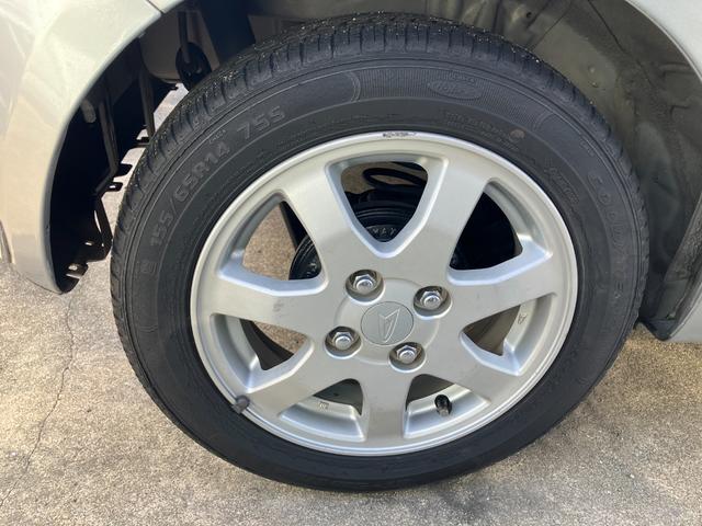 ミラジーノ プレミアムＸ　ＭＯＭＯコンビハンドル　１４インチアルミホイール　フォグランプ　ウッド調パネル＆シフトノブ　ハーフレザー　ＥＴＣ　オートエアコン　ＣＤ（14枚目）