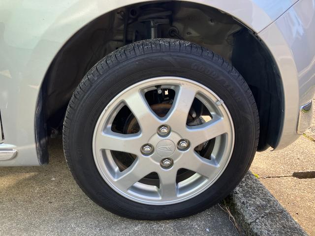 ミラジーノ プレミアムＸ　ＭＯＭＯコンビハンドル　１４インチアルミホイール　フォグランプ　ウッド調パネル＆シフトノブ　ハーフレザー　ＥＴＣ　オートエアコン　ＣＤ（15枚目）