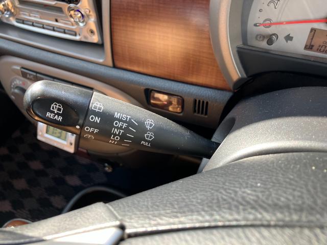 ミラジーノ プレミアムＸ　ＭＯＭＯコンビハンドル　１４インチアルミホイール　フォグランプ　ウッド調パネル＆シフトノブ　ハーフレザー　ＥＴＣ　オートエアコン　ＣＤ（44枚目）