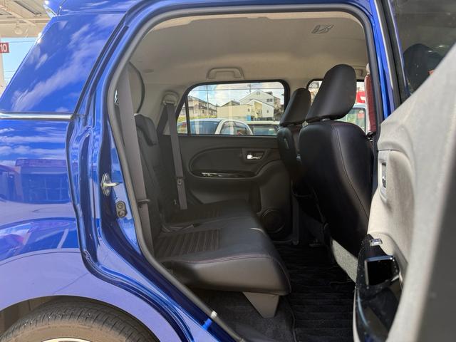 キャスト スポーツSAIII /4WD/エンジンスターター/バックカメラ/ナビ/Bluetooth/ヒートシーター/アイドリングストップ/プッシュスタート/ETC/オートライト/キーレス/(24枚目)