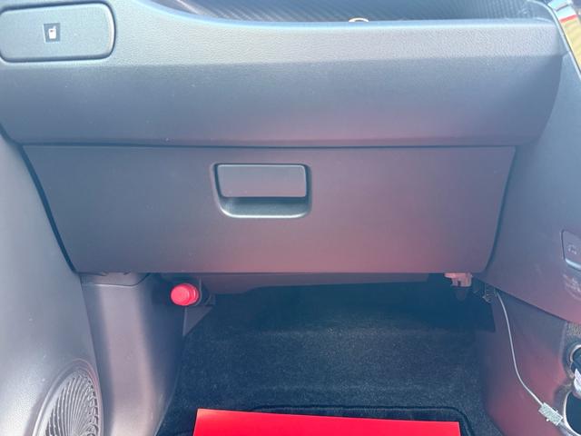 キャスト スポーツSAIII /4WD/エンジンスターター/バックカメラ/ナビ/Bluetooth/ヒートシーター/アイドリングストップ/プッシュスタート/ETC/オートライト/キーレス/(38枚目)