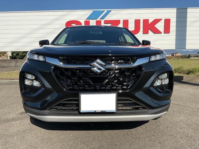 フロンクス ベースグレード　９インチスマホ連携ナビ　全方位モニター　フルセグＴＶ　ＨＤＭＩ入力　ワイヤレス充電器　ヘッドアップディスプレイ　シートヒーター　電動パーキングブレーキ　スズキセーフティ（2枚目）