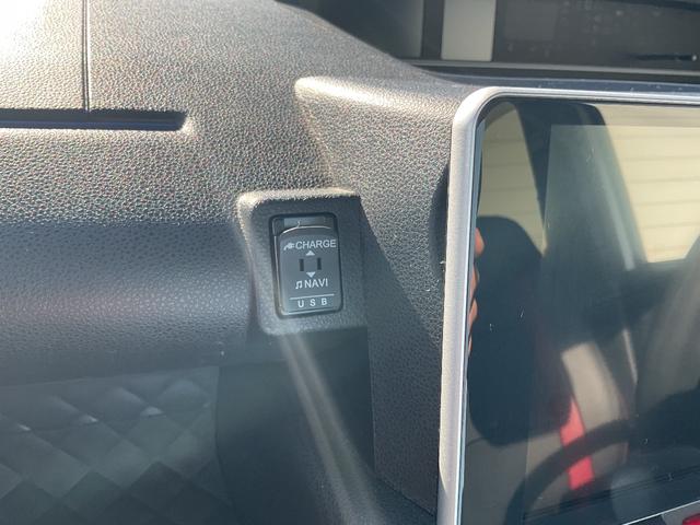 タント カスタムＸスタイルセレクション　純正１０インチスタイリッシュナビ　パノラマモニター　ドライブレコーダー　両側電動スライドドア　スマートアシスト　クリアランスソナー　シートヒーター　純正革調シートカバー（23枚目）