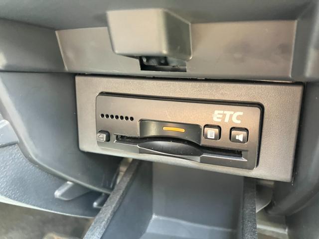 ソリオバンディット ベースグレード　ドライブレコーダー　ＥＴＣ　バックカメラ　ナビ　ＴＶ　両側電動スライドドア　ＨＩＤ　スマートキー　電動格納ミラー　ＣＶＴ　アルミホイール　ＣＤ　ＤＶＤ再生　Ｂｌｕｅｔｏｏｔｈ　盗難防止システム（9枚目）