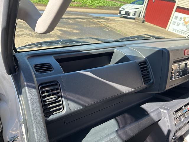 ハイゼットトラック エクストラ　ＭＴ　エアコン　パワーウィンドウ　運転席エアバッグ　ＣＤ　ミュージックプレイヤー接続可（5枚目）