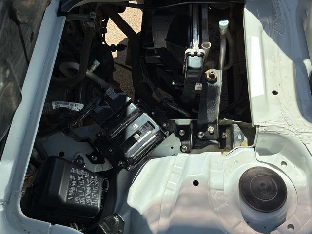 ハイゼットトラック エクストラ　ＭＴ　エアコン　パワーウィンドウ　運転席エアバッグ　ＣＤ　ミュージックプレイヤー接続可（19枚目）