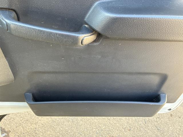ハイゼットトラック エクストラ　ＭＴ　エアコン　パワーウィンドウ　運転席エアバッグ　ＣＤ　ミュージックプレイヤー接続可（25枚目）