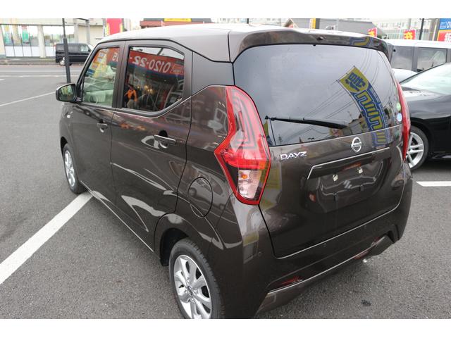 X 届出済未使用車 衝突被害軽減ブレーキ キーフリー インテリジェントエマージェンシーブレーキ 禁煙 バックカメラ インテリキー アイドリングストップ オートエアコン キーフリー ABS 電動格納ミラー パワステ(10枚目)