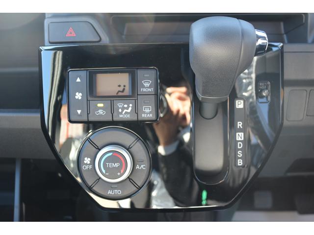 LスペシャルリミテッドSAIII 4/28-5/4限定車 届出済未使用車 衝突軽減ブレーキ パノラマカメラ キーフリー Bモニター 禁煙車 スマートキー(17枚目)